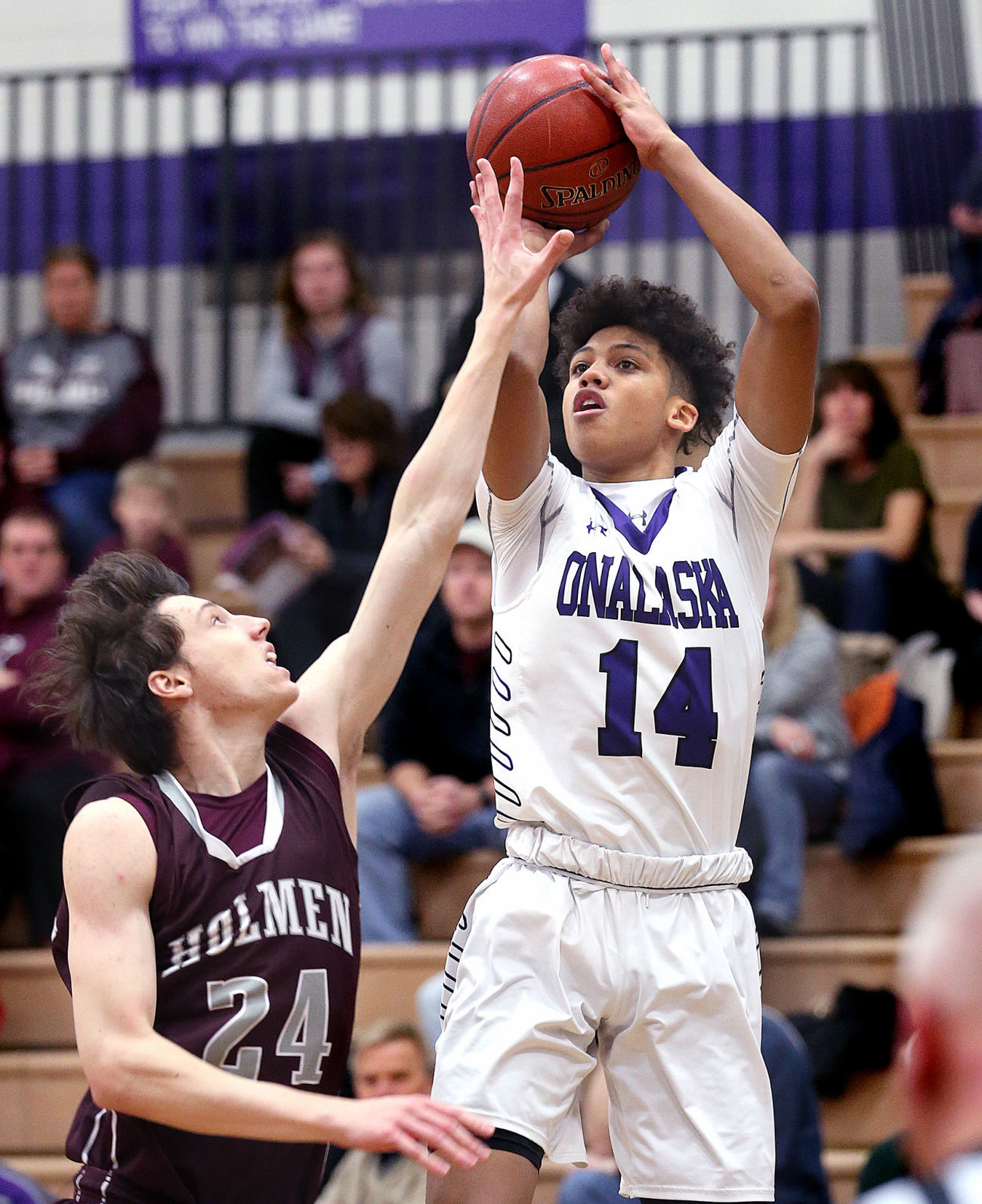 Jan. 22: Holmen vs. Onalaska